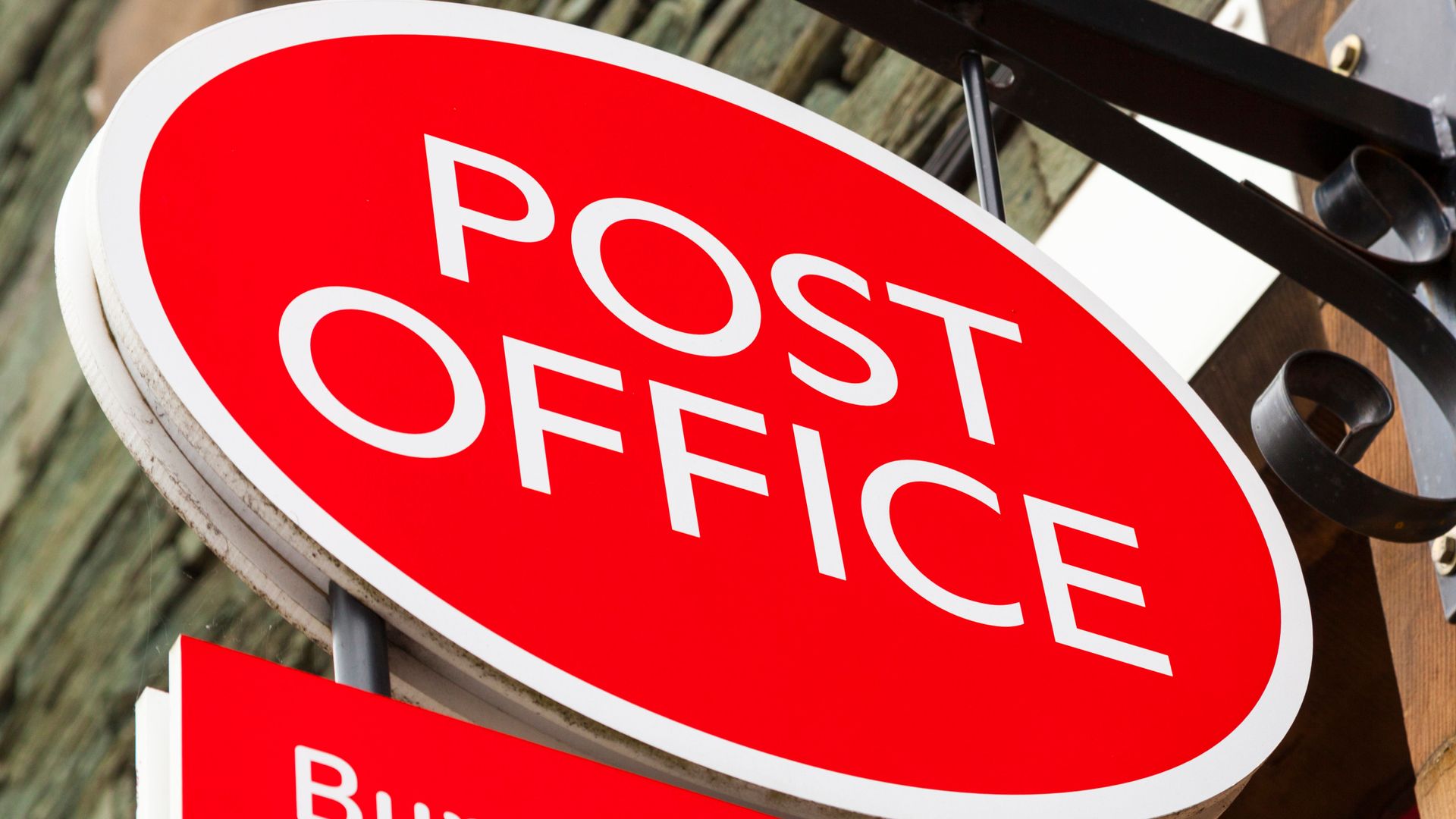 Post Office agrees fresh extension to scandal-hit Fujitsu Horizon deal