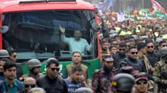 Front-runner to be Bangladesh PM returns after 17 years in exile