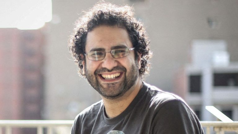 Starmer criticised for celebrating activist's return from Egypt