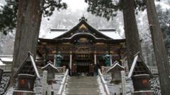 More than 100 shelter overnight in Japan shrine due to heavy snow