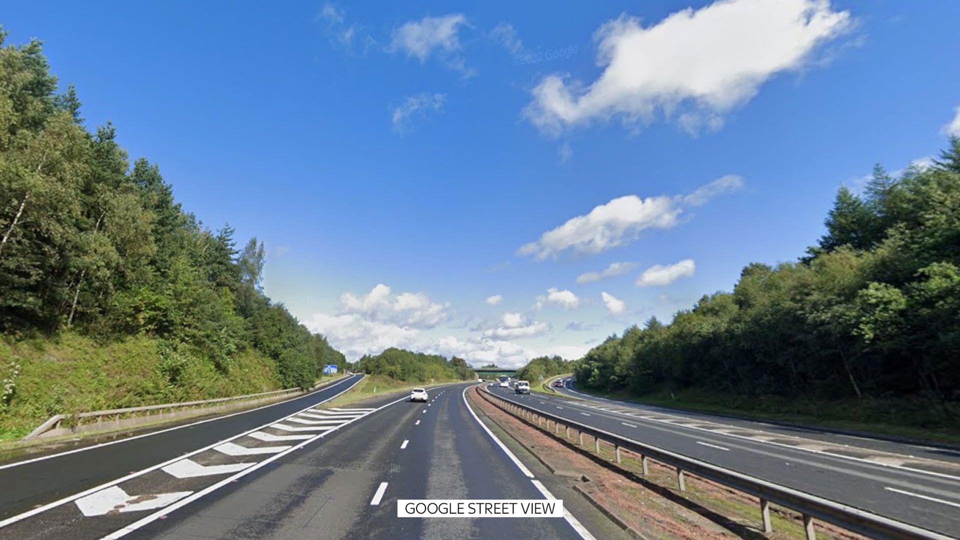 15 vehicles involved in crash on motorway