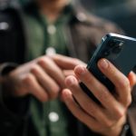 Apple issues spyware alert to iPhone users