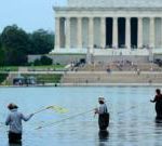 Former Olympian denies vandalising Washington Reflecting Pool after arrest