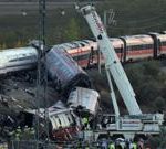 Audio reveals exchanges between control centre and drivers before deadly Spain train crash