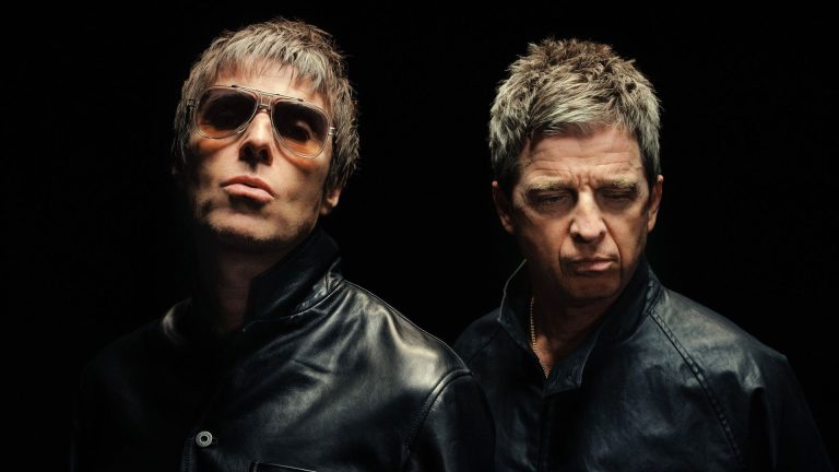 Oasis 'sue' over auction of unheard recordings archive