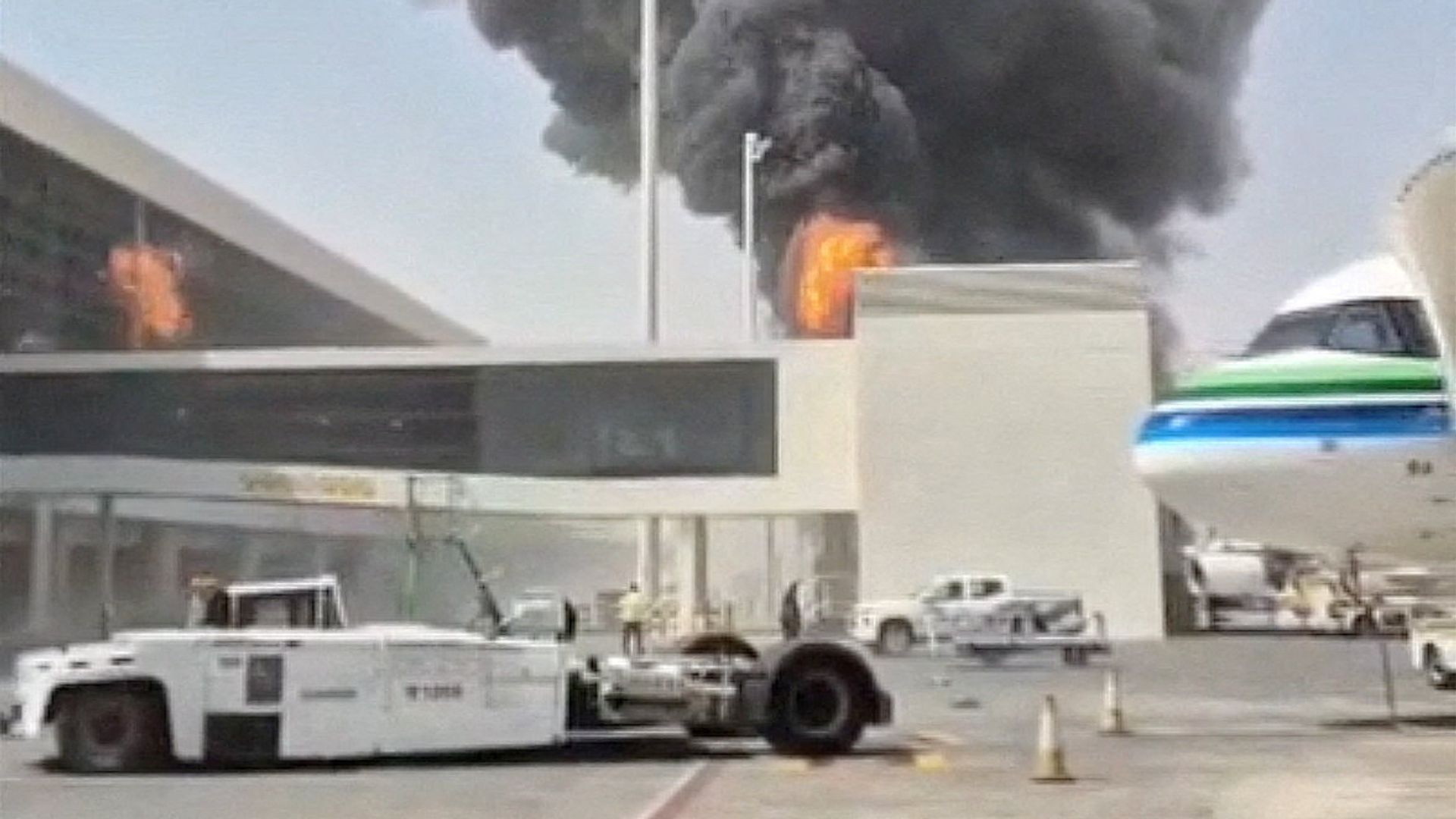 UK advises against all but essential travel to Saudi Arabia